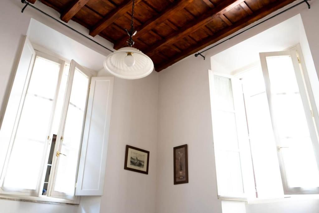 Edoardo'S Historic Apartment Rome Extérieur photo